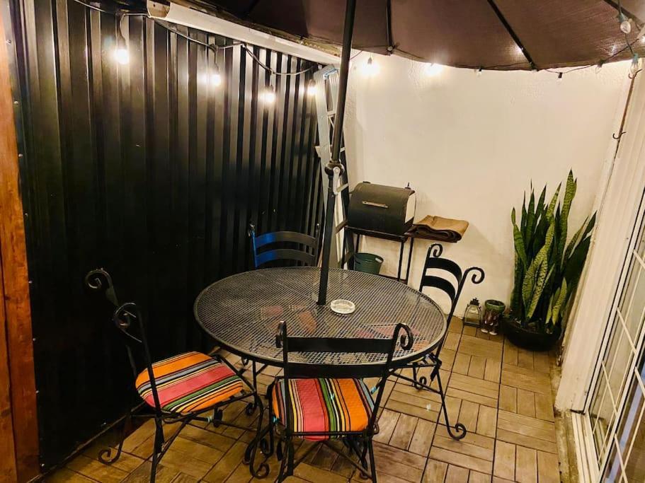Jaguar Studio Tijuana Bagian luar foto